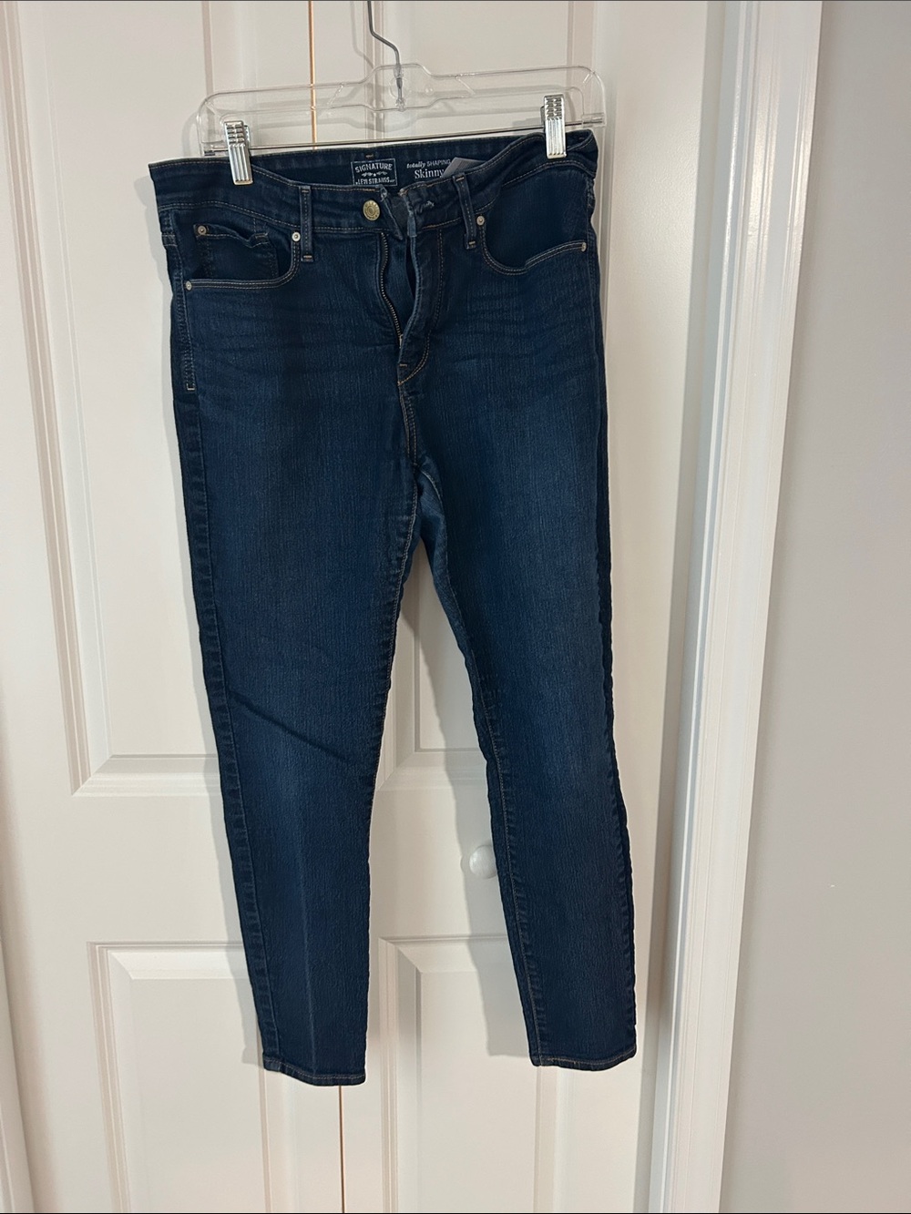 Signature by Levi Strauss Women's Dark Blue Skinny Jeans
